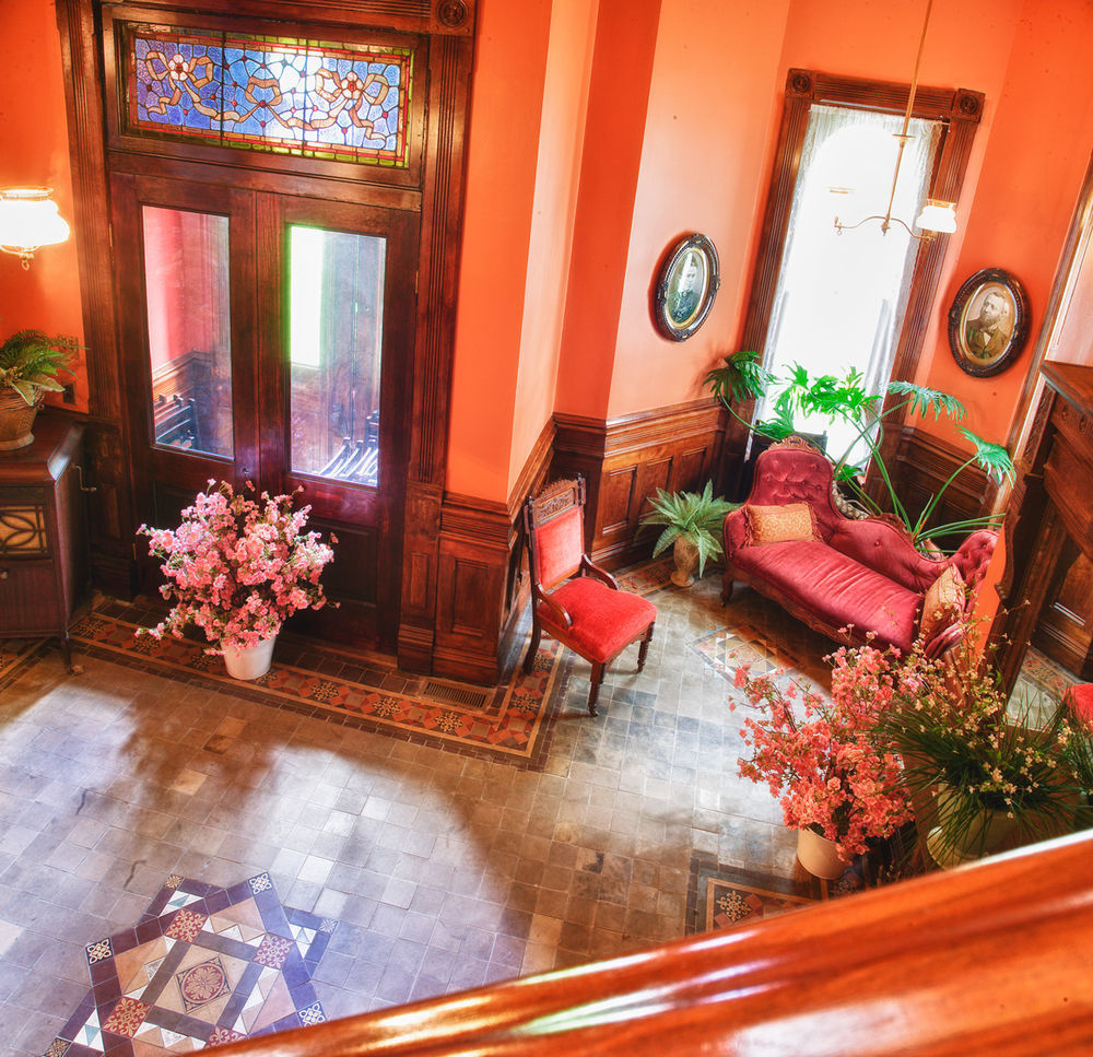 Whiskey Mansion Bed & Breakfast Saint Joseph Bagian luar foto